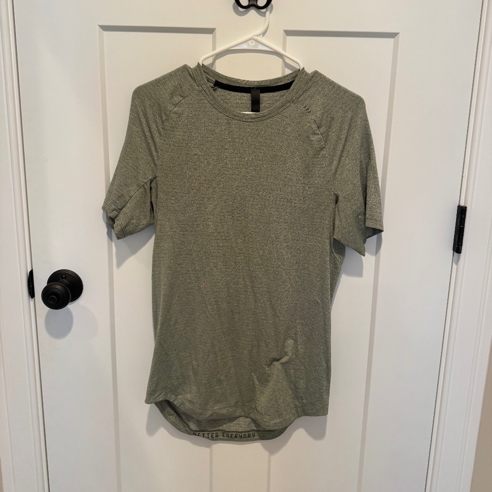 Lululemon Drysense Tee (Discontinued Model and Color) - Light Green - X-Small
